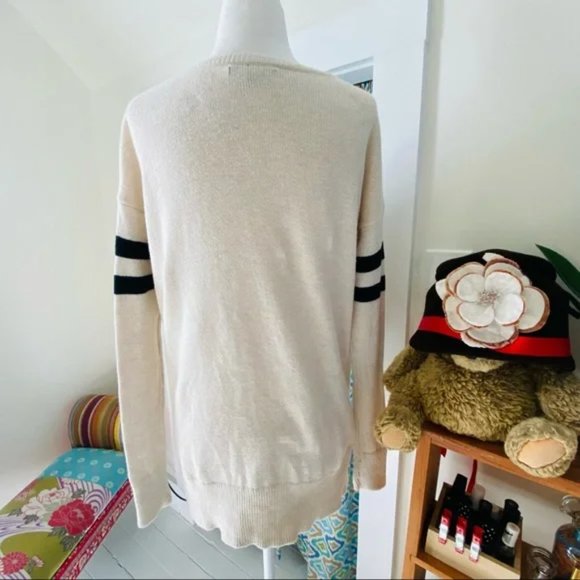 American Eagle Outfitters Preppy Cream Black Striped Oversize Sweater (size XS) - Picture 3 of 7